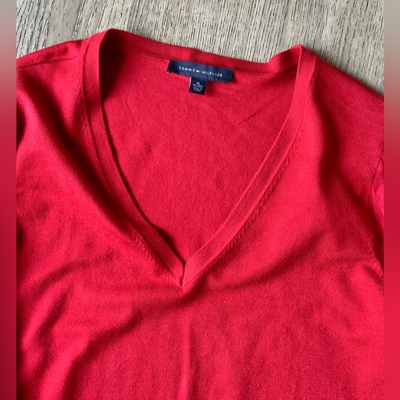 Tommy Hilfiger Red V-Neck Sweater XL - Picture 6 of 12